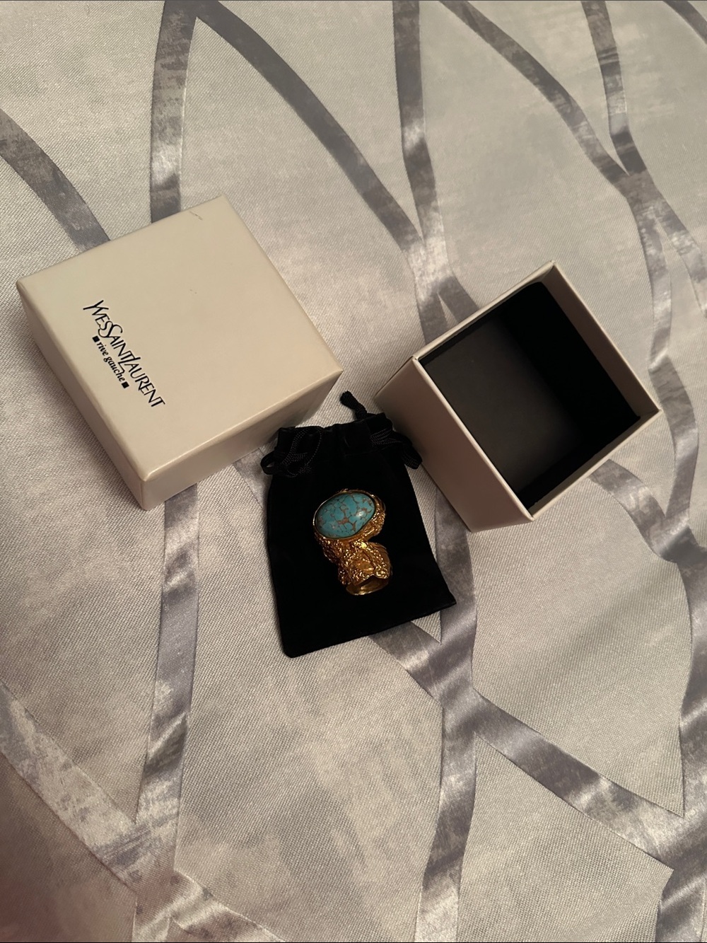 Yves Saint Laurent Gold-Tone Ring with Turquoise Cabochon - Picture 4 of 6